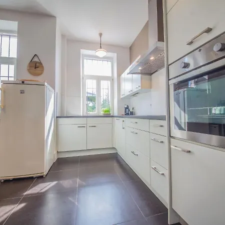 Ma Dame Jeanne In With A Sauna * Durbuy