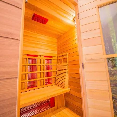 Ma Dame Jeanne In With A Sauna * Durbuy